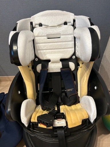 Aprica チャイルドシート