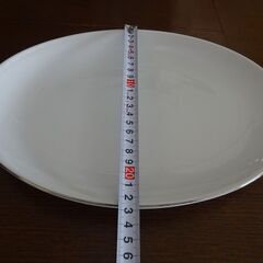 ＜昭和レトロ＞銀縁白色オーバルプレート◆現品1枚のみ◆の画像