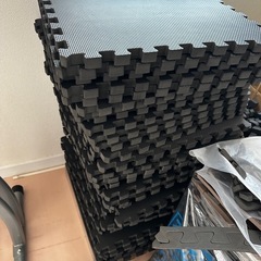 決まりました、ジョイントマット固め40cm×40cm×1.3cm