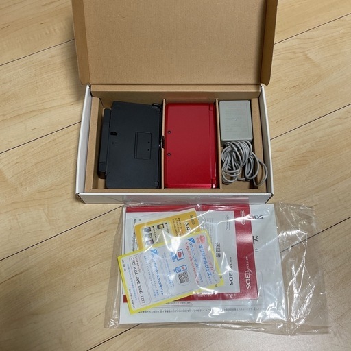 ニンテンドー3DS フレアレッド