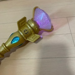 ディズニー アバローのプリンセスエレナ 光の杖の画像