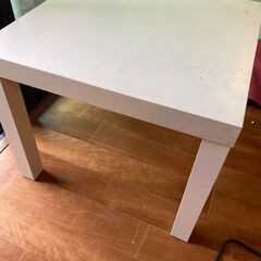 【無料】IKEA Lack サイドテーブル 白 55cm×55cm