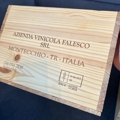 ワイン木箱　２個　イタリアの画像