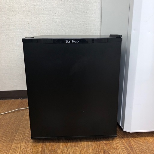 安心の6ヶ月保証付！！【SUNRUCK 1ドア冷蔵庫　SR-R4805K 2024年発売モデル　程度A】売ります！取りに来れる方限定！