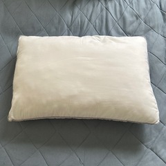 枕　まくら　寝具