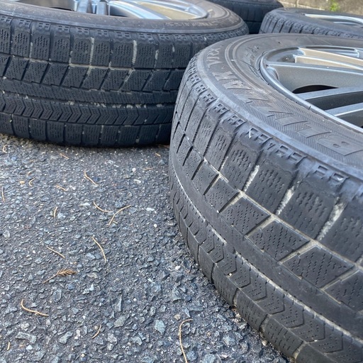 取引中です アルミホイール 185/60R16 86Q