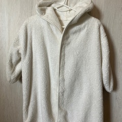 マークスアンドウェブのベビーバスローブ