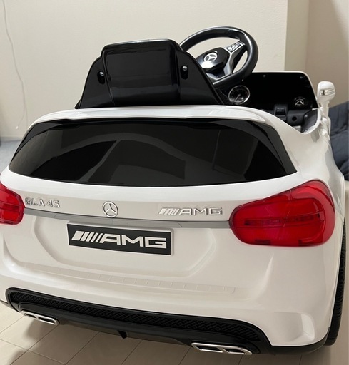 電動乗用カー 乗用ラジコン メルセデスベンツ GLA45 リングボーイ　結婚式