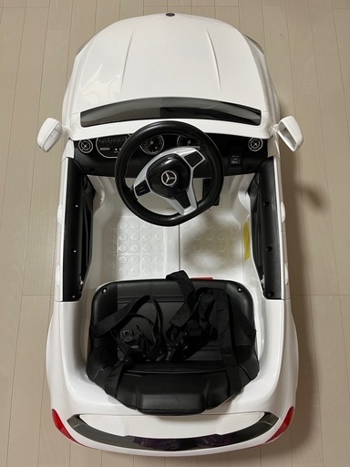 電動乗用カー 乗用ラジコン メルセデスベンツ GLA45 リングボーイ　結婚式