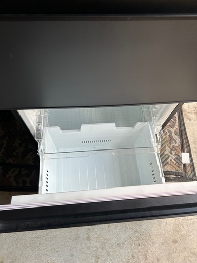 【美品2021年製】TOSHIBA 冷蔵庫 VEGETA GR-R33S  330L 3ドア