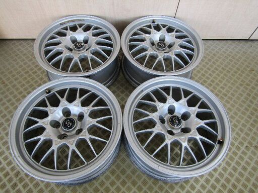 【アルミホイール】日産 ステージア ２６０ＲＳ 純正アルミホイール １７インチ　４本セット