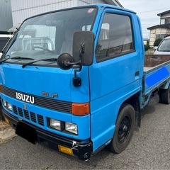 ISUZU いすゞ　エルフ　トラックの画像