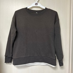 女児　トレーナー