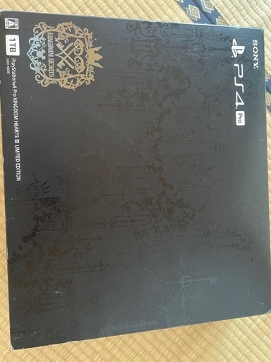 プレイステーション PlayStation 4 Pro KINGDOM HEARTS III LIMITED EDITION