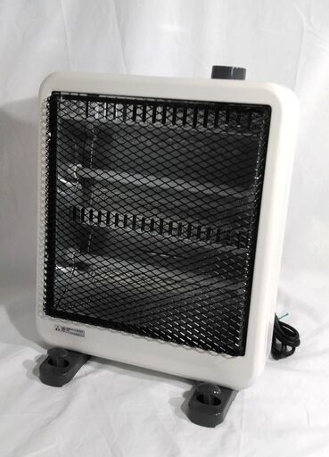 △ ニトリ 電気ストーブWH17 WL-H101 2016年製 動作確認済 小さな傷複数有り