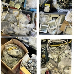 大幅値下げ⭐️格安（新品）大量　電気部品色々セット売りの画像