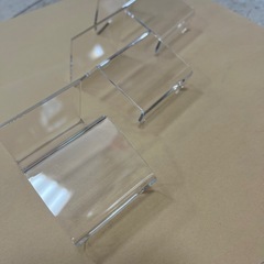 アクリル製小物スタンド(小)3個の画像