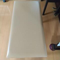 ピアノの椅子イスの画像