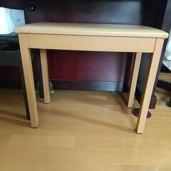 ピアノの椅子イス