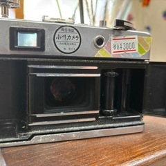 「ジャンク品 」一眼レフカメラ入荷しております！インテリアに最適です！😁の画像