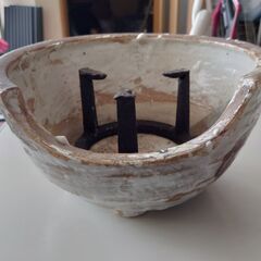 火鉢と五徳と灰のセット