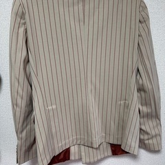 【大幅値下げ！】イタリア製　スーツジャケットの画像