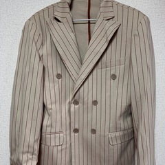 【大幅値下げ！】イタリア製　スーツジャケットの画像