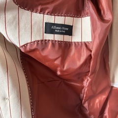 【大幅値下げ！】イタリア製　スーツジャケットの画像