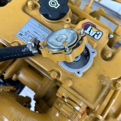 CAT重機エンジンの画像