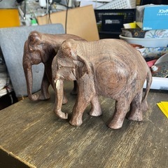 インド製　ゾウ置物　2頭セット　【リサイクルショップ道楽屋】の画像