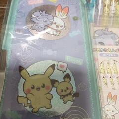 半額50%オフ入学祝いプレゼントにも新品未開封ポケモン文具セットふでばこえんぴつ消しゴムキャップのり下敷きの画像