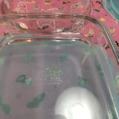 iwakiのガラス製保存容器３個の画像