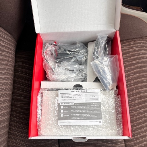 未使用 任天堂　スイッチ 有機EL 白