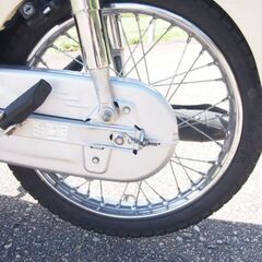 人気クリーム色スーパーカブ走行少ないホンダカブ110実働不具合無し富山、石川、金沢の画像