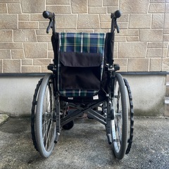 車椅子 カワムラサイクル 緑チェック柄 の画像