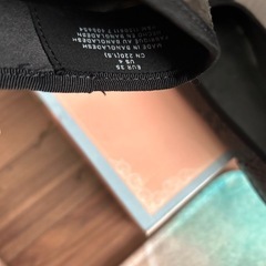 レディースH&Mモノトーンしろくろパンプス、バレエシューズ22cmの画像