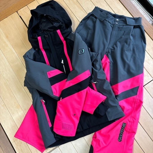 オンヨネ スキーウェア上下セット レディースSサイズ