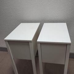 IKEA中古 ベッドサイドテーブルセット