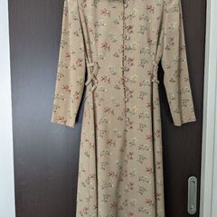 花柄ロングワンピース