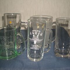 中古ガラスコップ・ジョッキ等々の画像