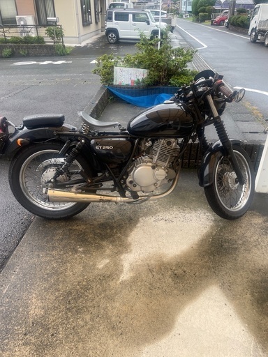 スズキ　ST250