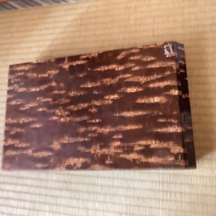 樺細工のスタンドと置台の画像