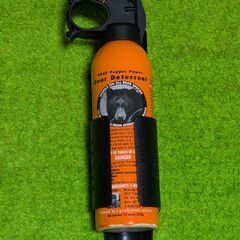 北海道 ヒグマ撃退スプレー ホルスター付 （アメリカ森林警備隊採用品）正規輸入品の画像