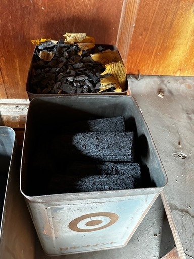 茶道の炭大量激安です