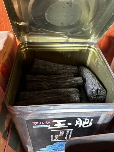 茶道の炭大量激安です