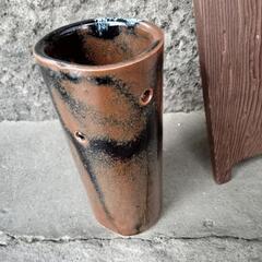 掛け花入れ　未使用品か　益子焼花瓶高さ約１４cmの画像