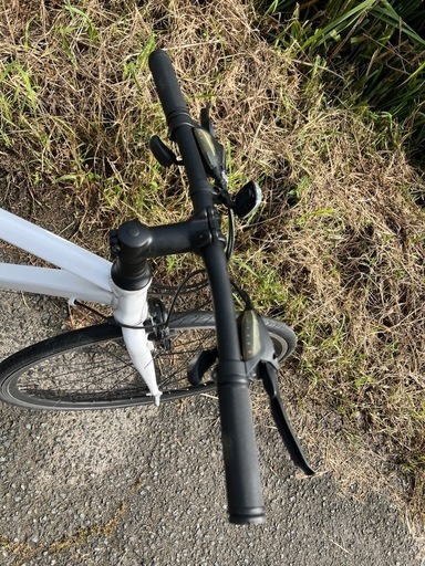 名古屋市内配達無料28インチ700クロスバイクアルミフレーム21段変速