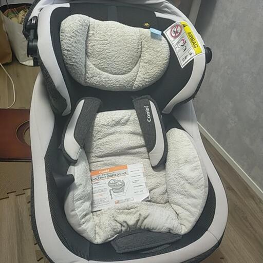 終了】美品 チャイルドシート combi クルムーヴスマート ISOFIX