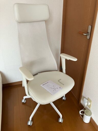 オフィスチェア　椅子　IKEA　イェルヴフェレット