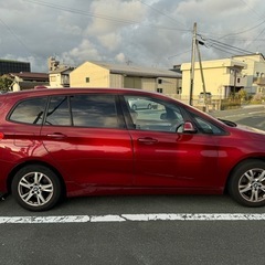 BMW218d グランツアラーの画像